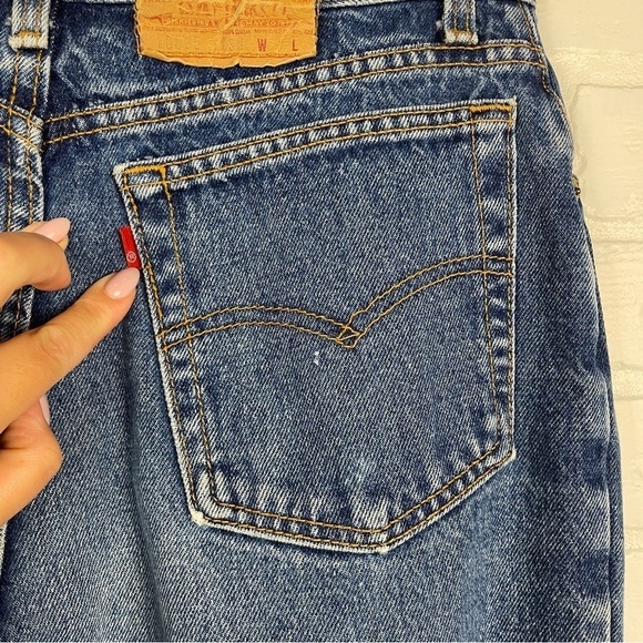 Vintage 90s Levi’s 955 Red Tab Relaxed Fit Tapered Jeans medium blue size 27/28 - Picture 4 of 16